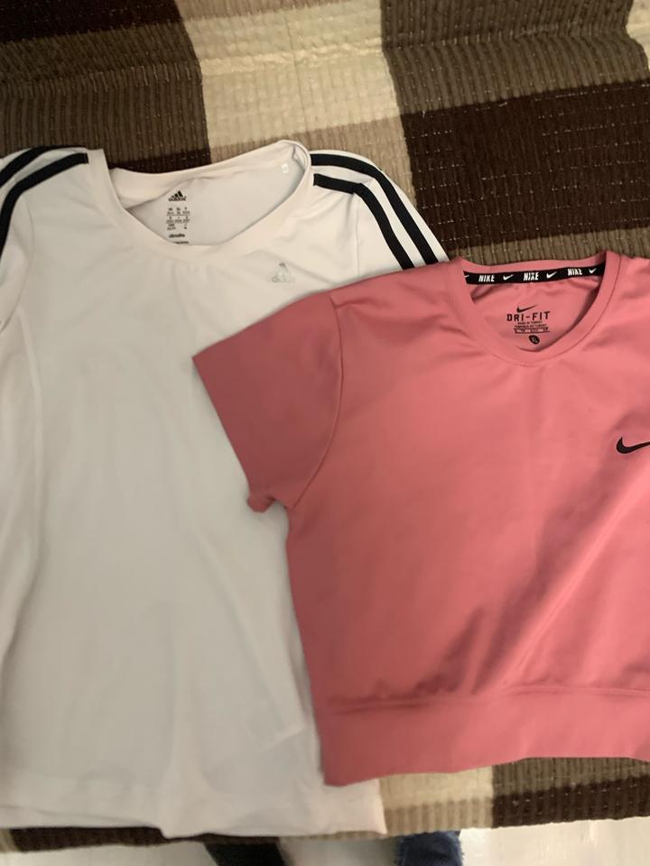 Adidas Топ и футболка для фитнеса