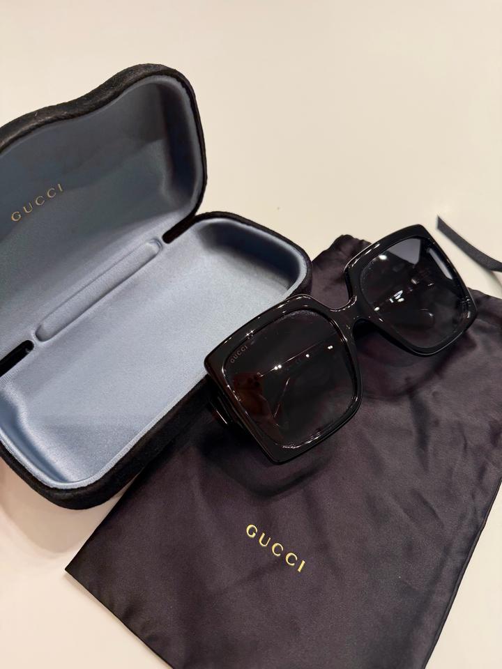 Солнцезащитные очки Gucci