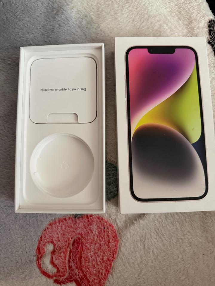 Apple iPhone 14