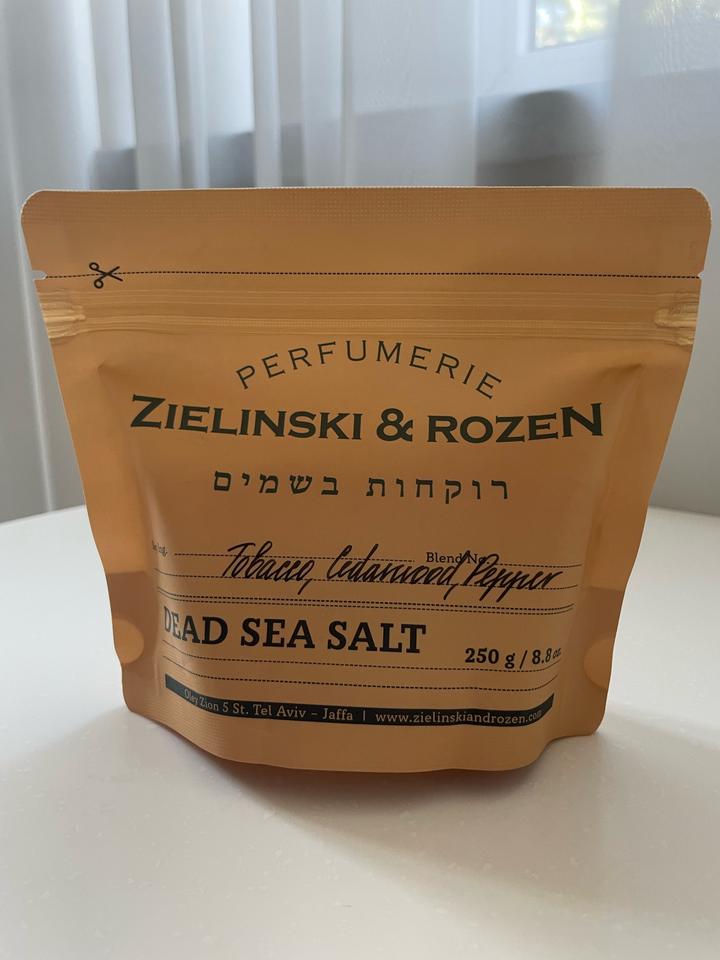 Соль для ванны Zielinski & Rozen Tobacco, Cedarwood, Pepper