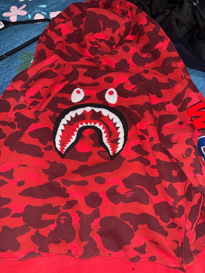 A Bathing Ape зипка Shark