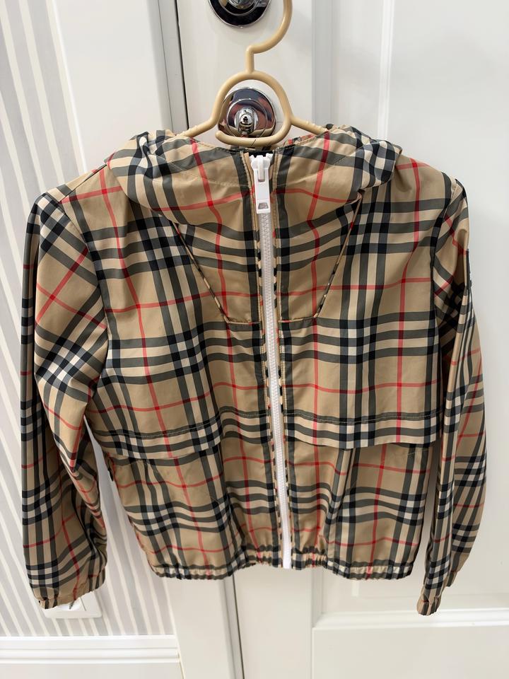 Ветровка Burberry Kids