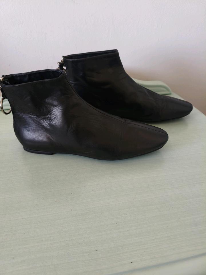 Ботильоны Zara Flat Leather Ankle Boots with Back Zip