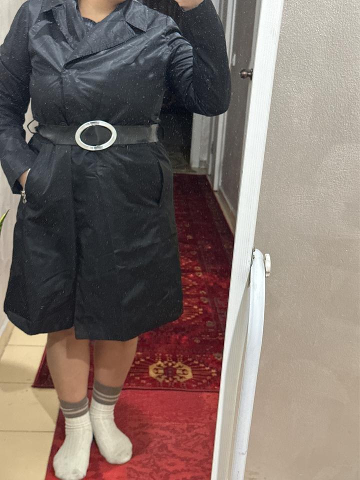 Женский плащ с поясом