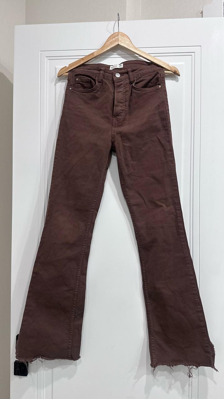 Джинсы Stradivarius