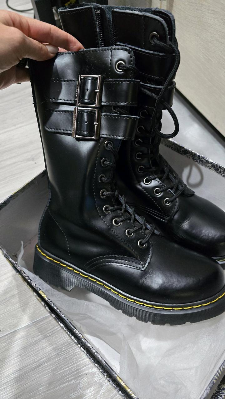 Dr. Martens Кожанные мартинцы