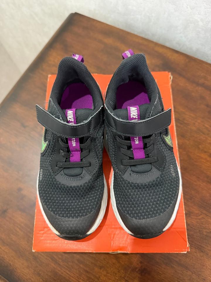 Кроссовки детские Nike Revolution 5