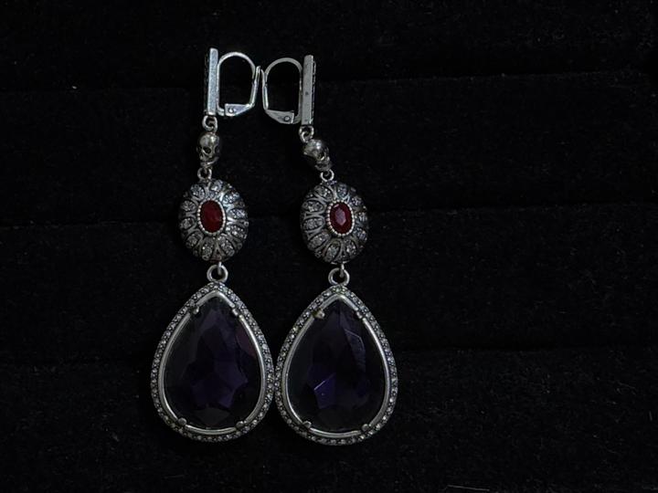 Серьги Alexander McQueen