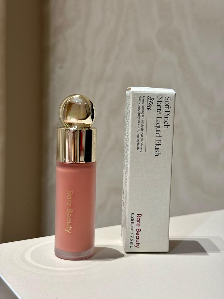 Жидкие румяна Rare Beauty Soft Pinch Matte Liquid Blush