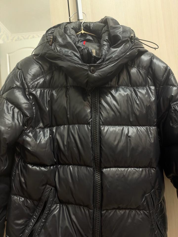 Пуховик Moncler MAYA
