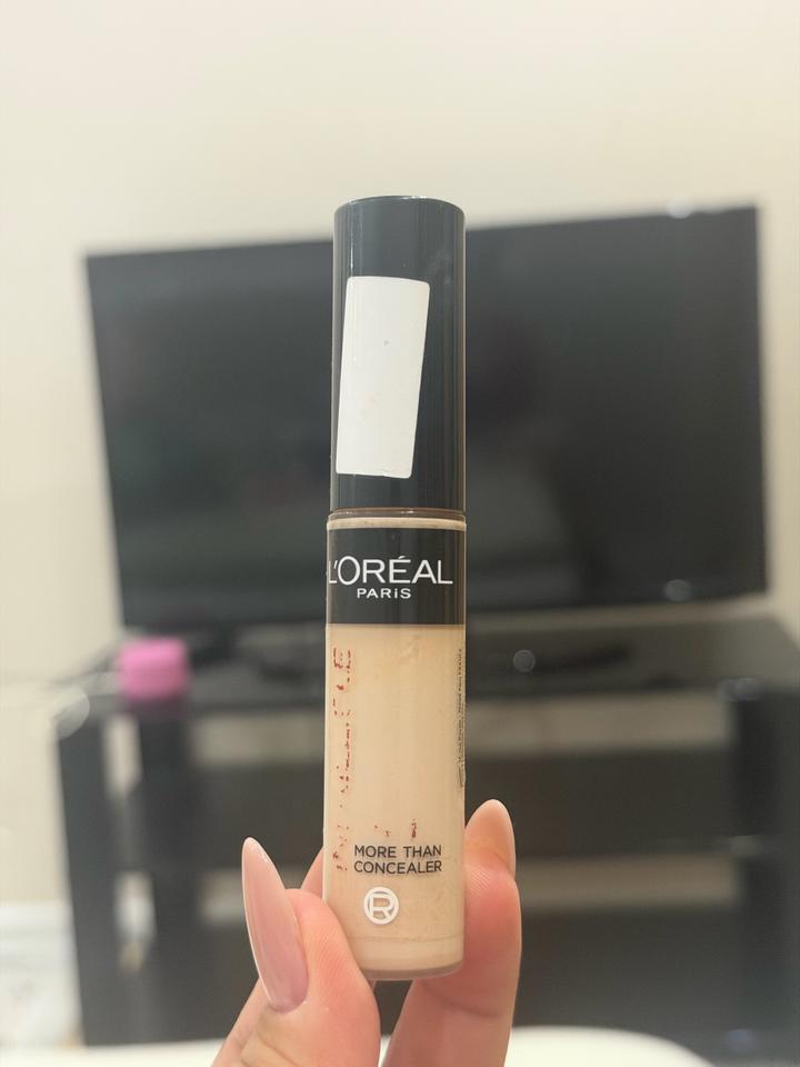 L'Oreal Paris Консилер