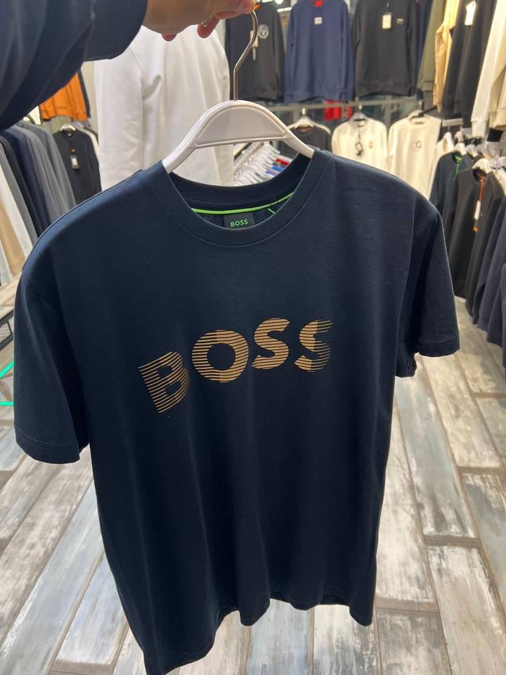 Boos Футболка