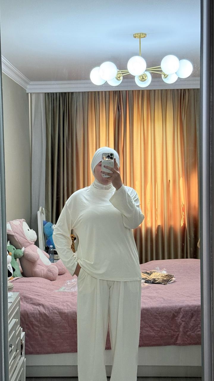 Спортивный костюм женский