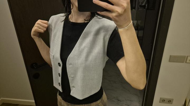 Bershka Жилет