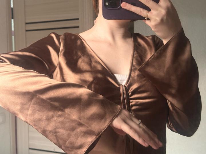 Атласная блузка ZARA