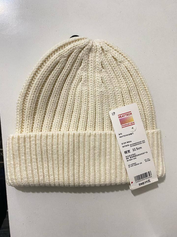 Шапка Uniqlo