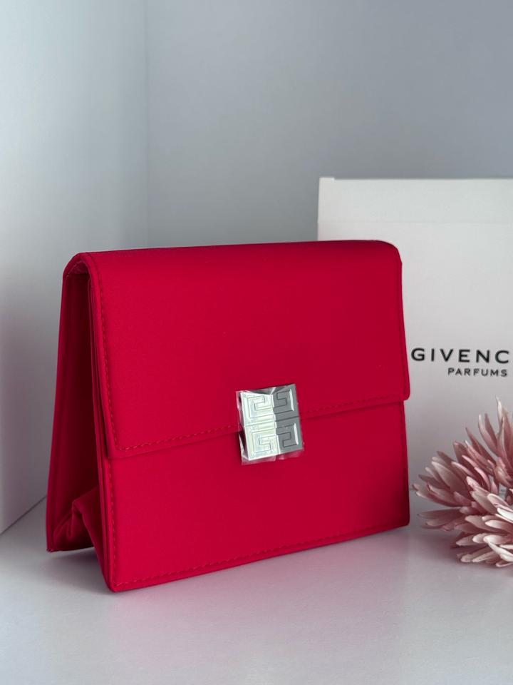 Косметичка Givenchy