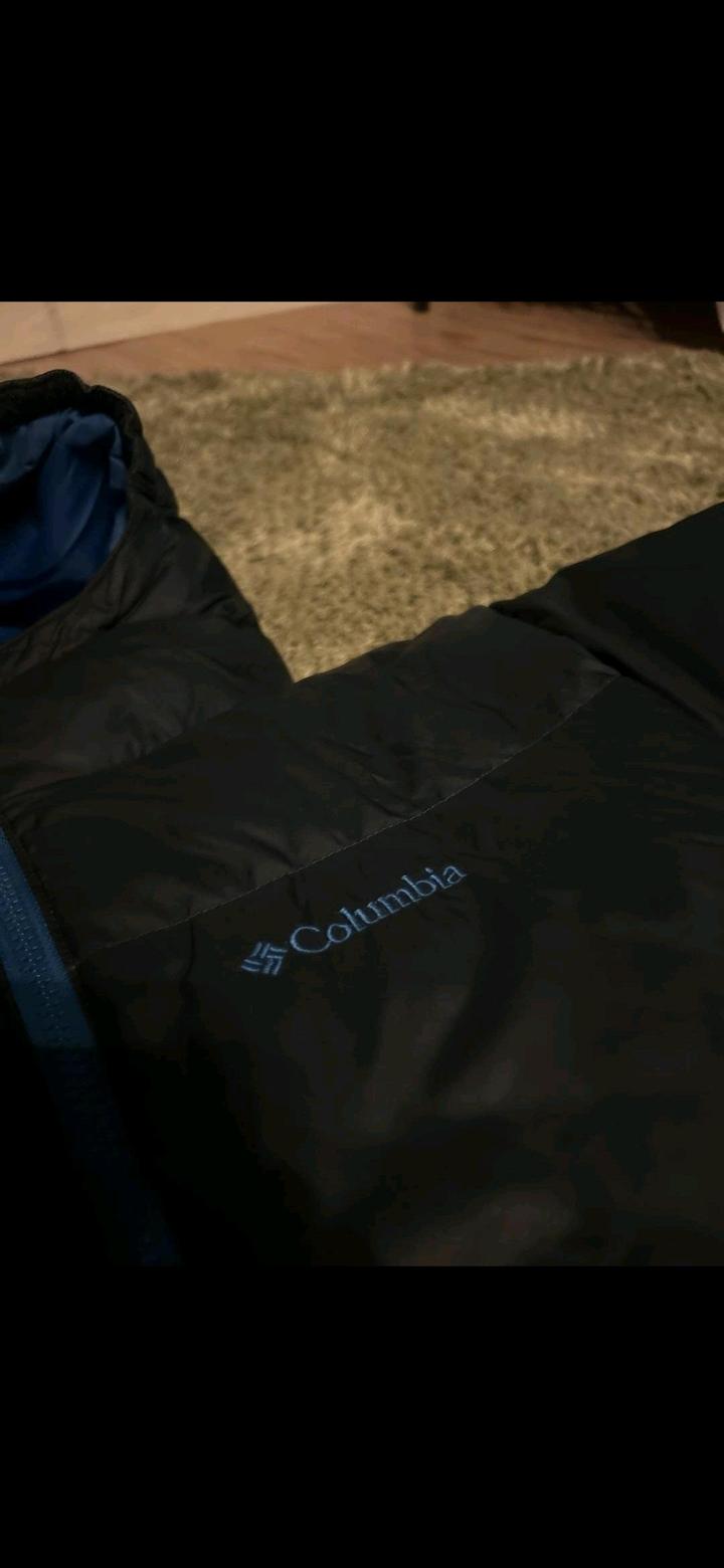 Продам куртку демисезон Columbia (M) 48 цвет черный