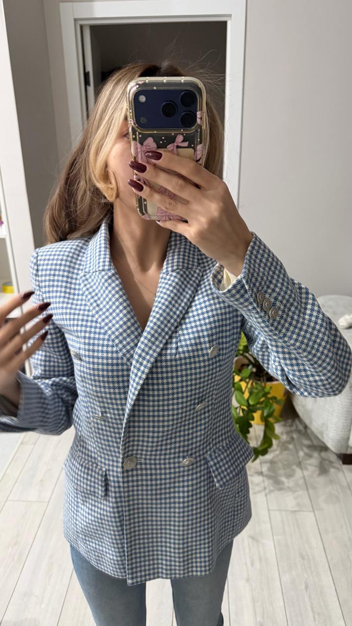 Zara Двубортный пиджак в клетку