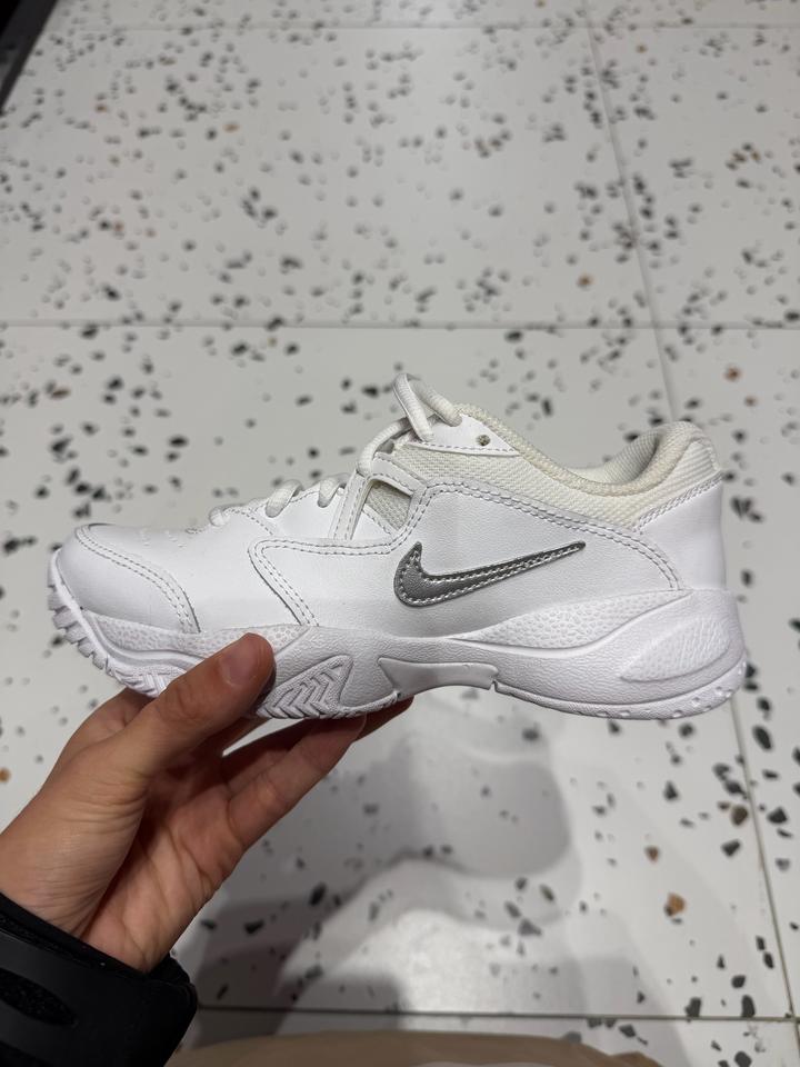 Кроссовки Nike