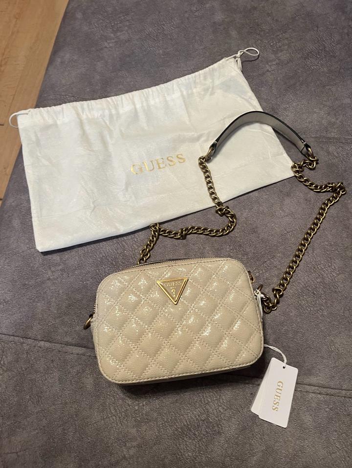 Сумка кроссбоди GUESS
