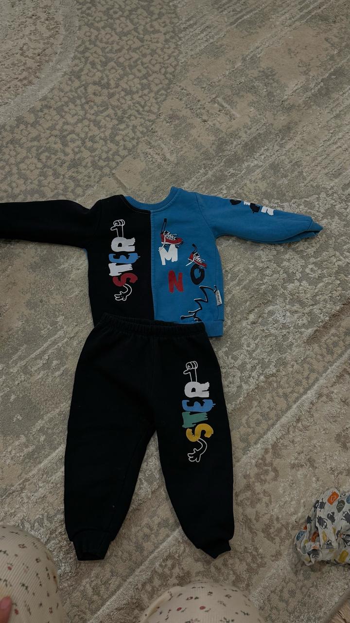 Детский костюм из свитшота и брюк