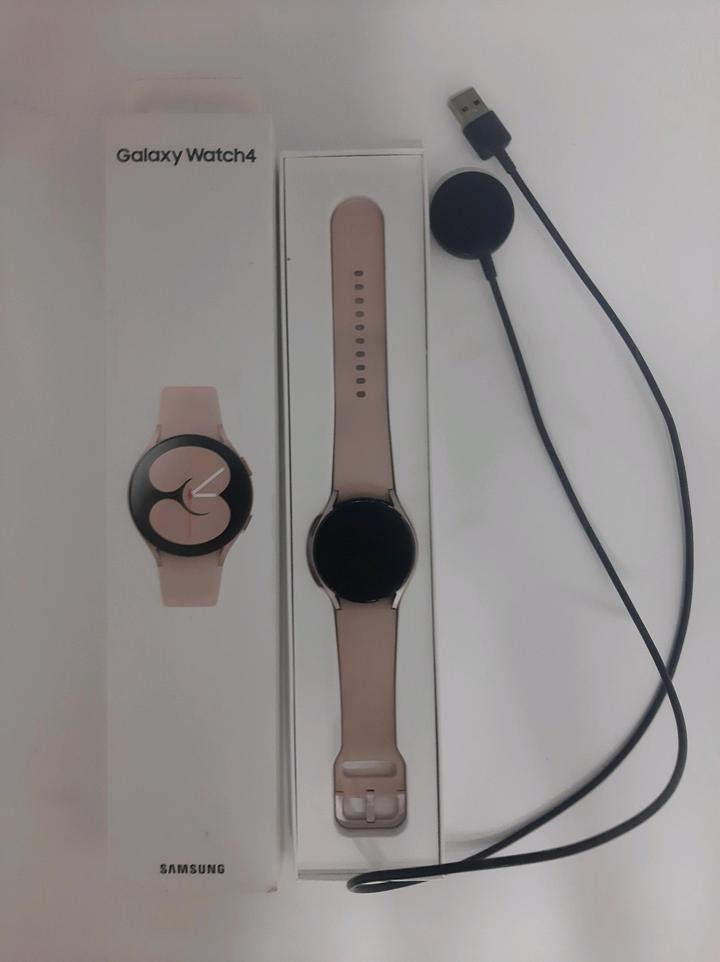 Samsung Galaxy Watch 4