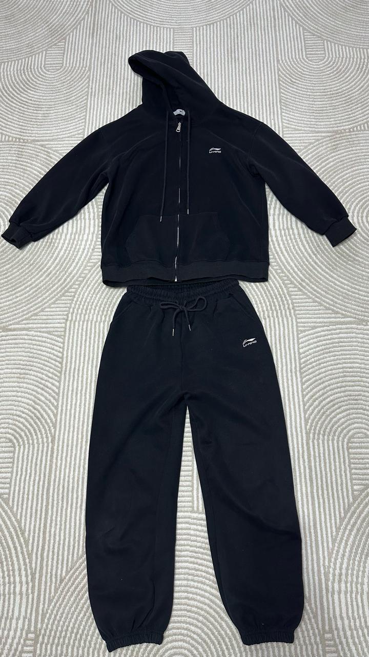 Спортивный костюм LI-NING