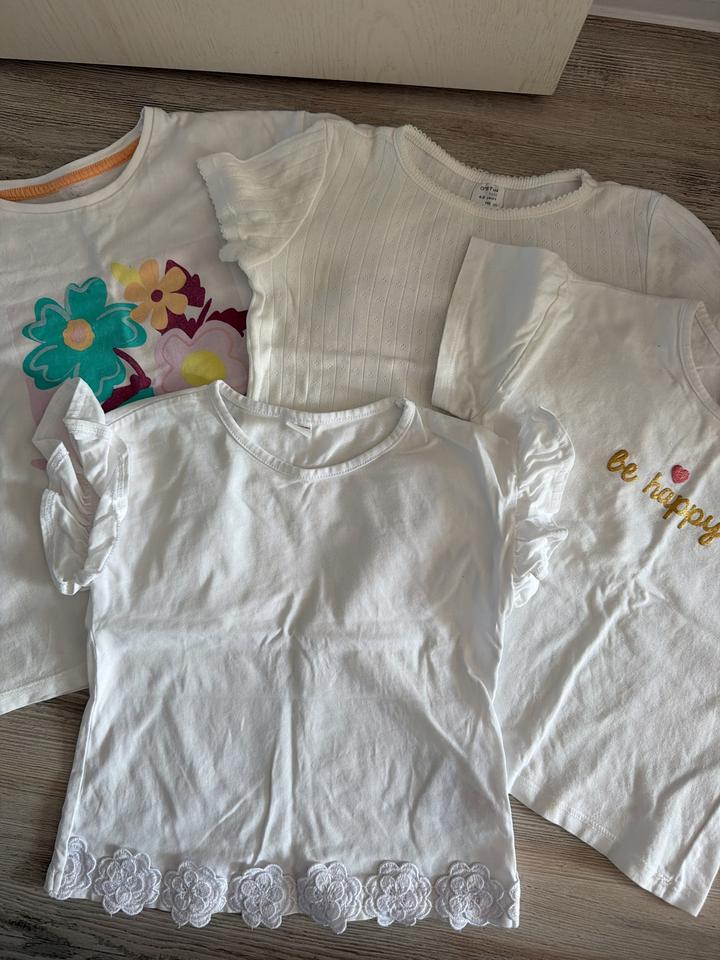Mothercare Футболки 104-110 см
