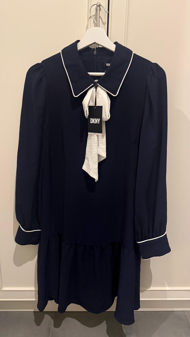 Платье DKNY
