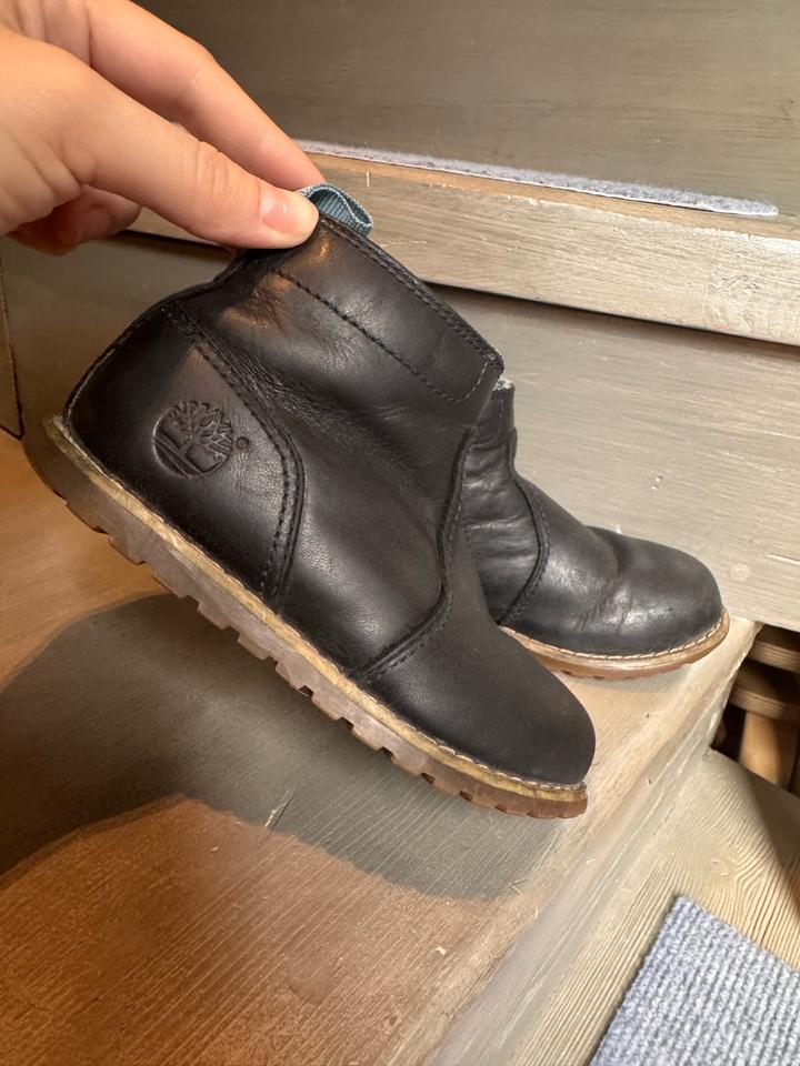 Детские кожаные ботинки Timberland осенние 17 см стелька