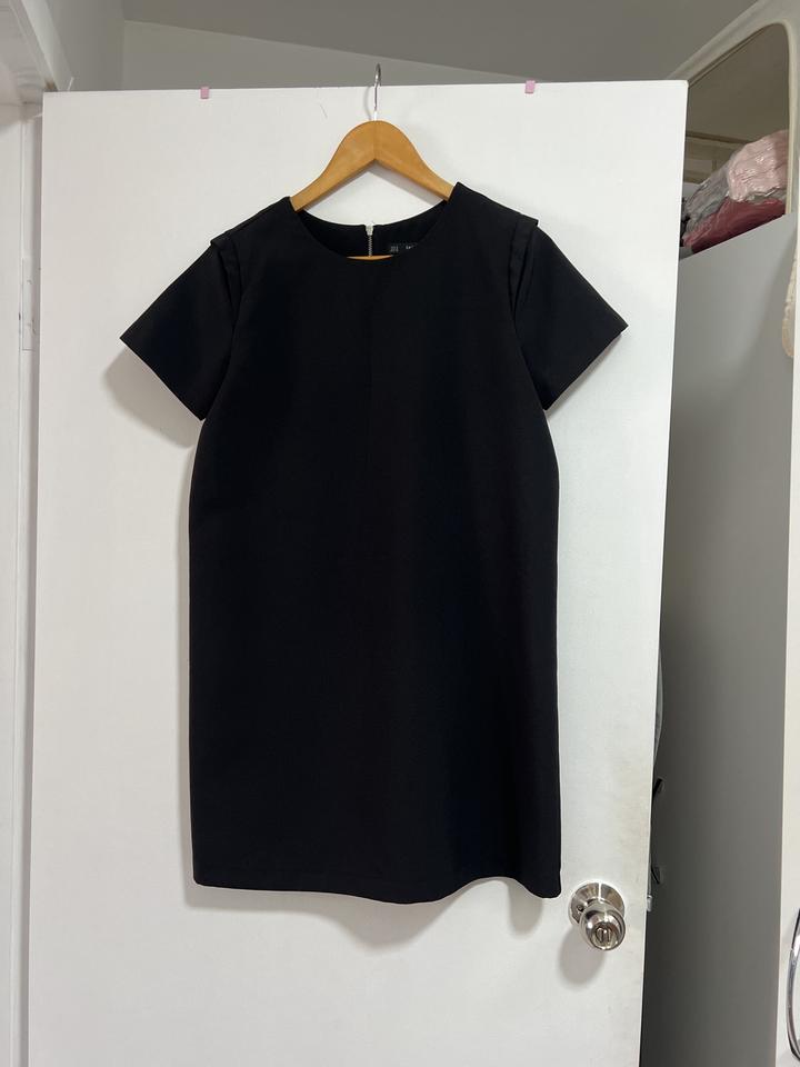 Черное платье Zara