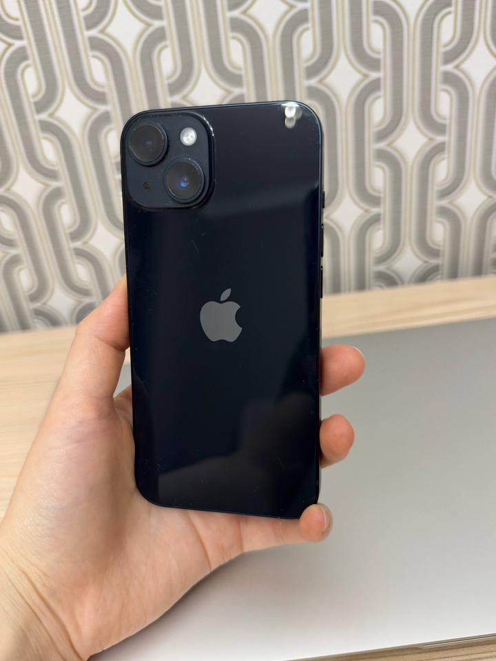 Apple Iphone 14 256гб черный