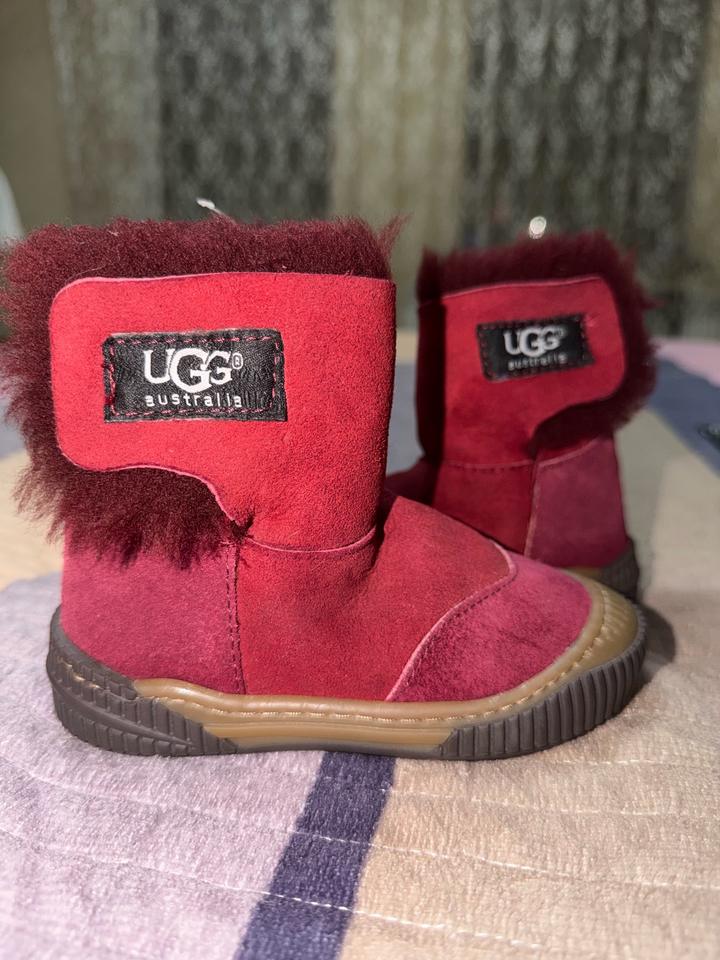 Сапоги UGG Australia из натуральной  замши на натуральном меху