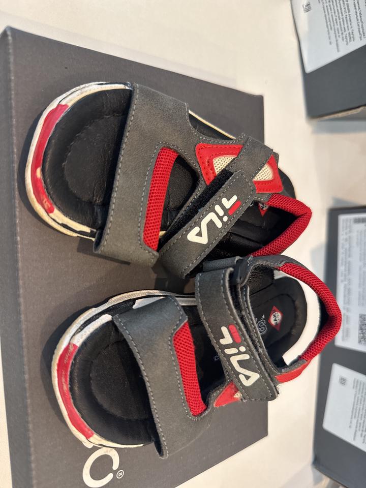 Сандалии Fila