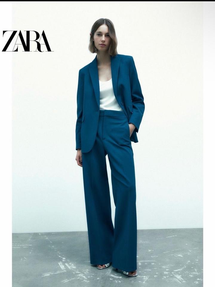 Костюм ZARA
