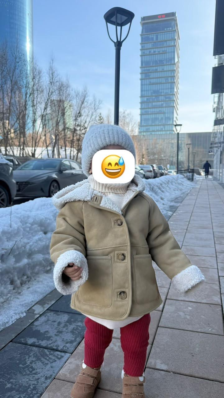 Детская дубленка с капюшоном