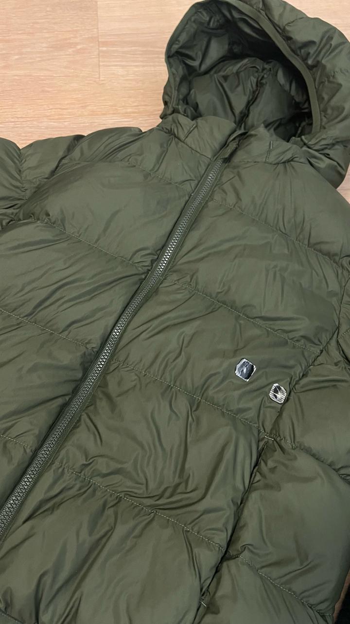 Пуховик UNIQLO 120 и кофта