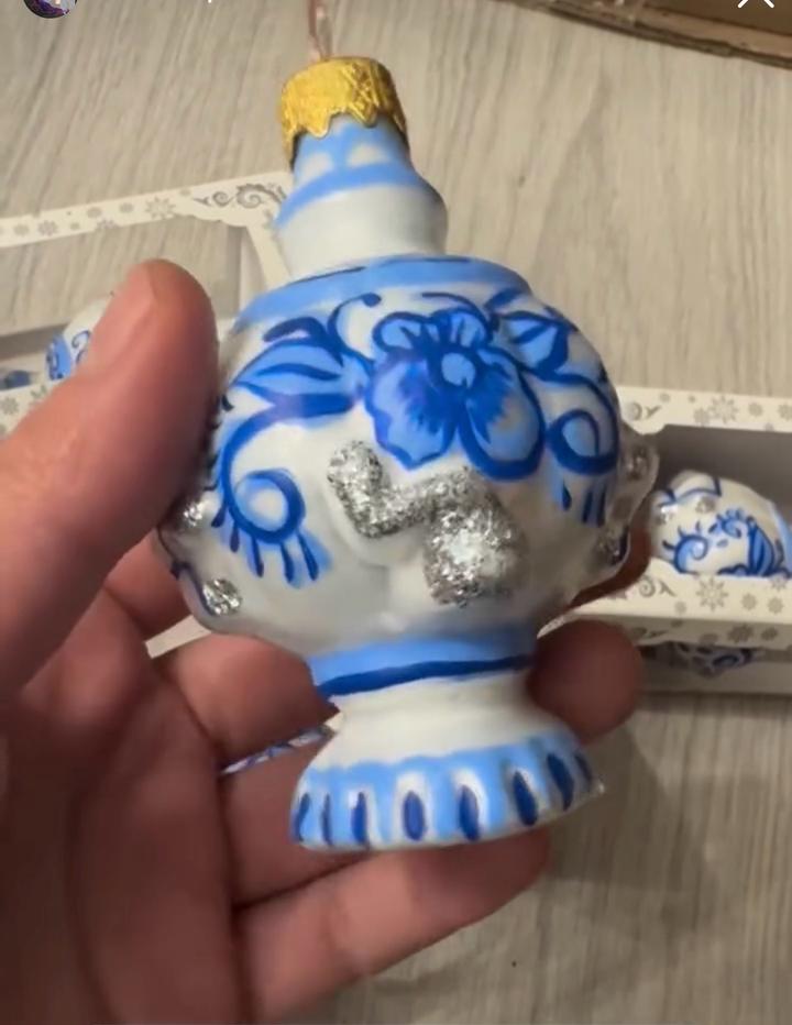 Стеклянная елочная  игрушка самовар