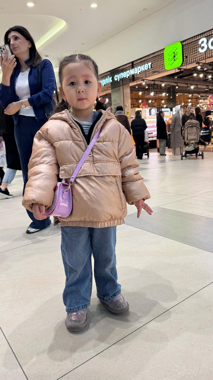 Куртка для девочки zara