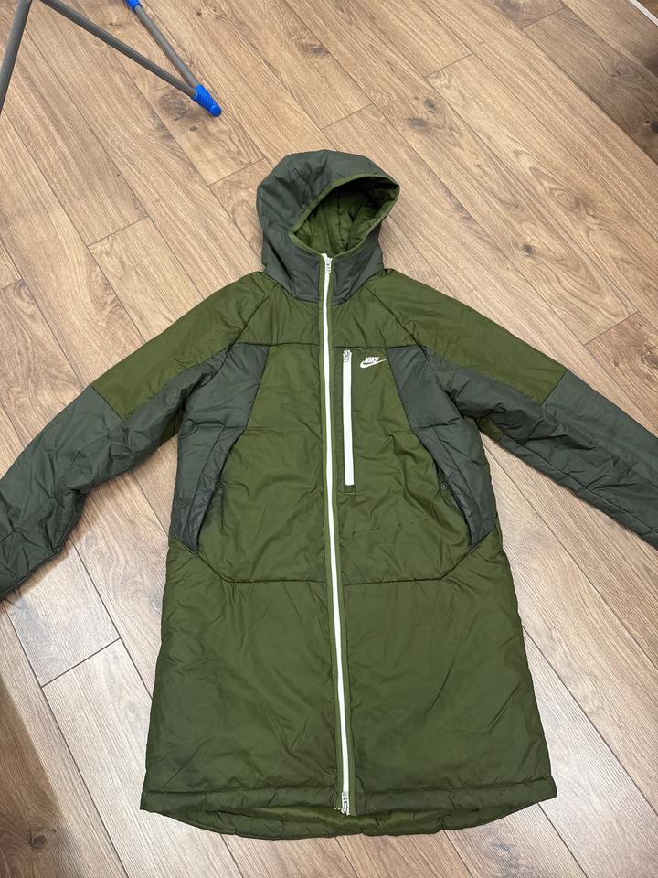 Куртка Nike