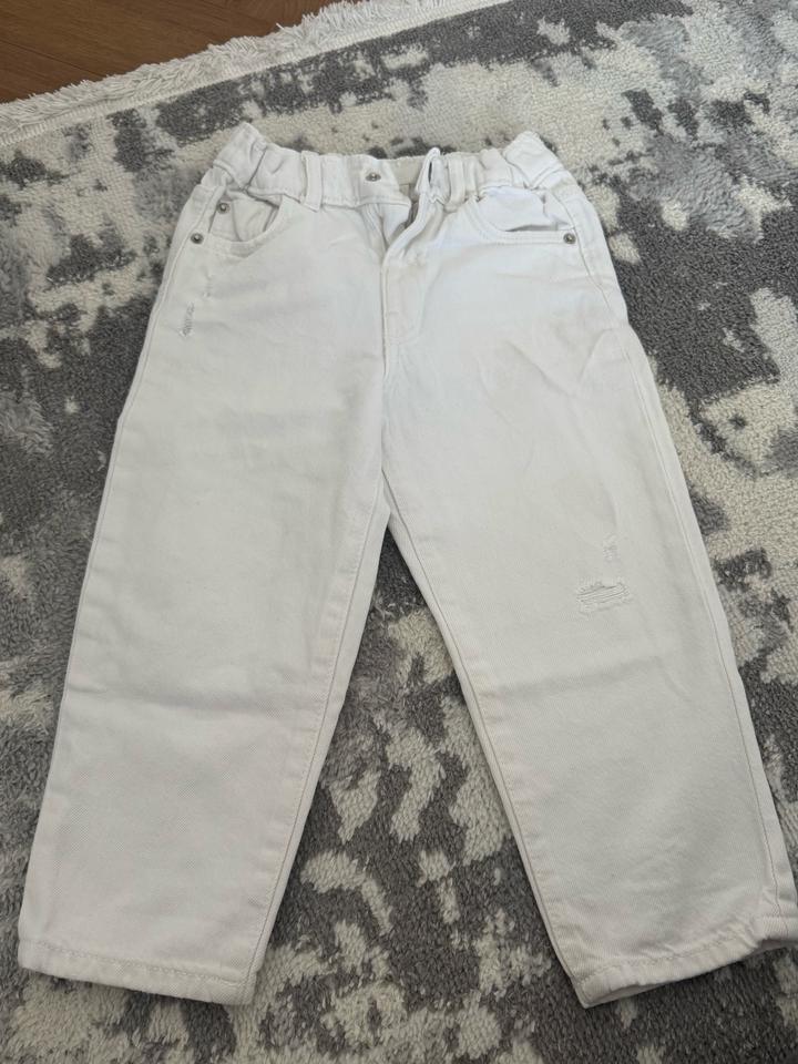 Джинсы ZARA