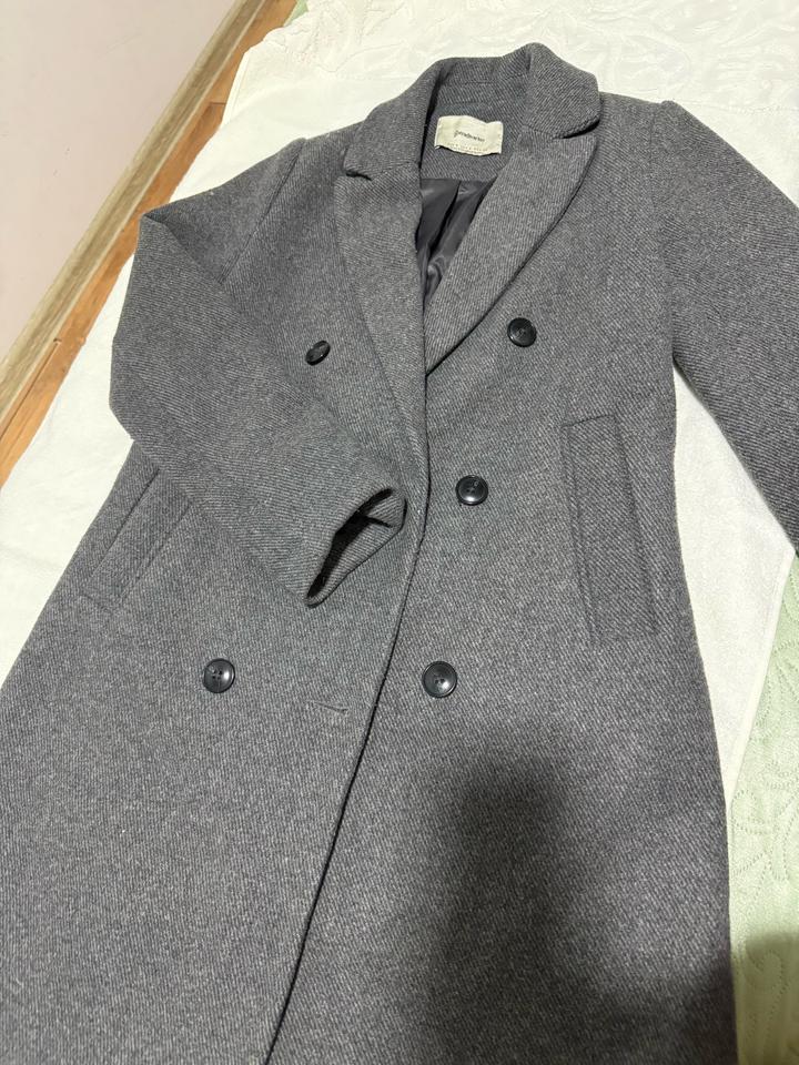 Пальто Stradivarius