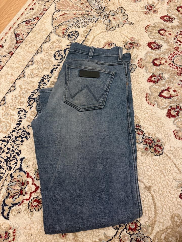 Мужские джинсы Wrangler