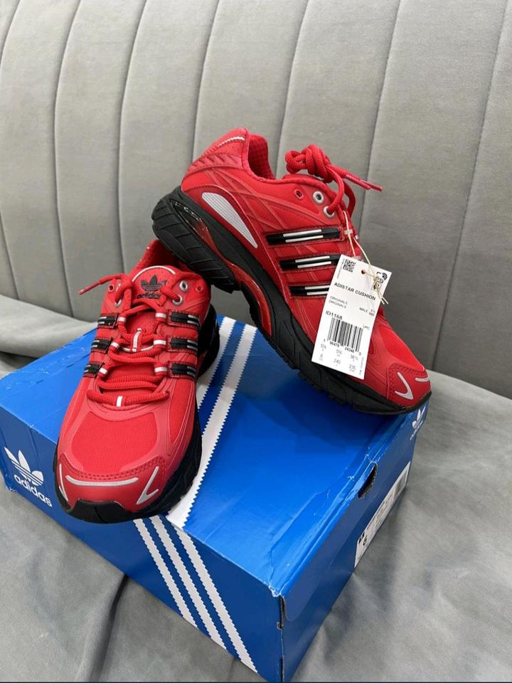 Красавка Adidas originals