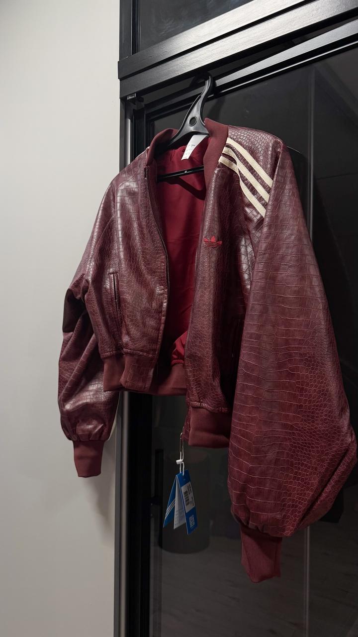 Бомбер adidas