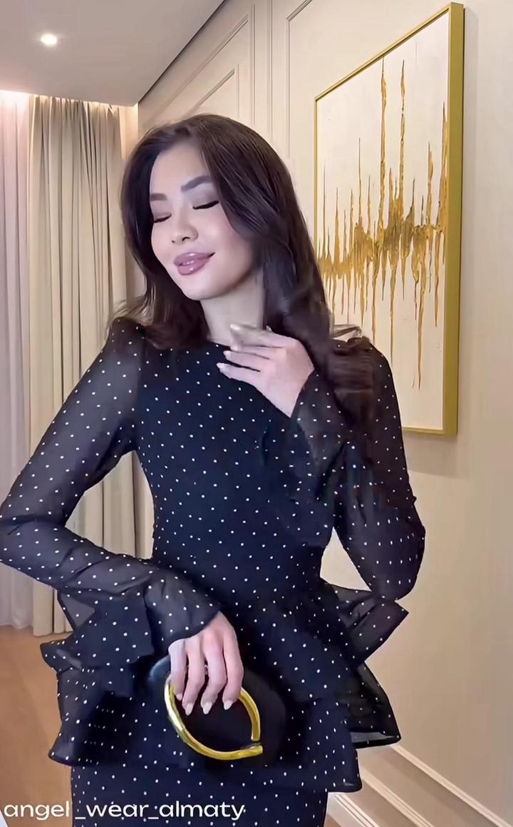 Angel wear Платье в горошек с баской