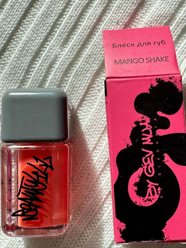 Блеск для губ Mango Shake