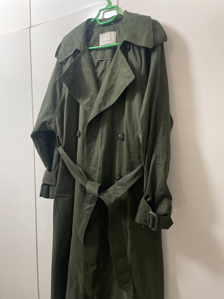 Тренч Stradivarius
