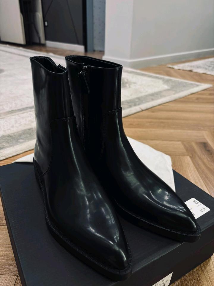 Обувь:Massimo dutti